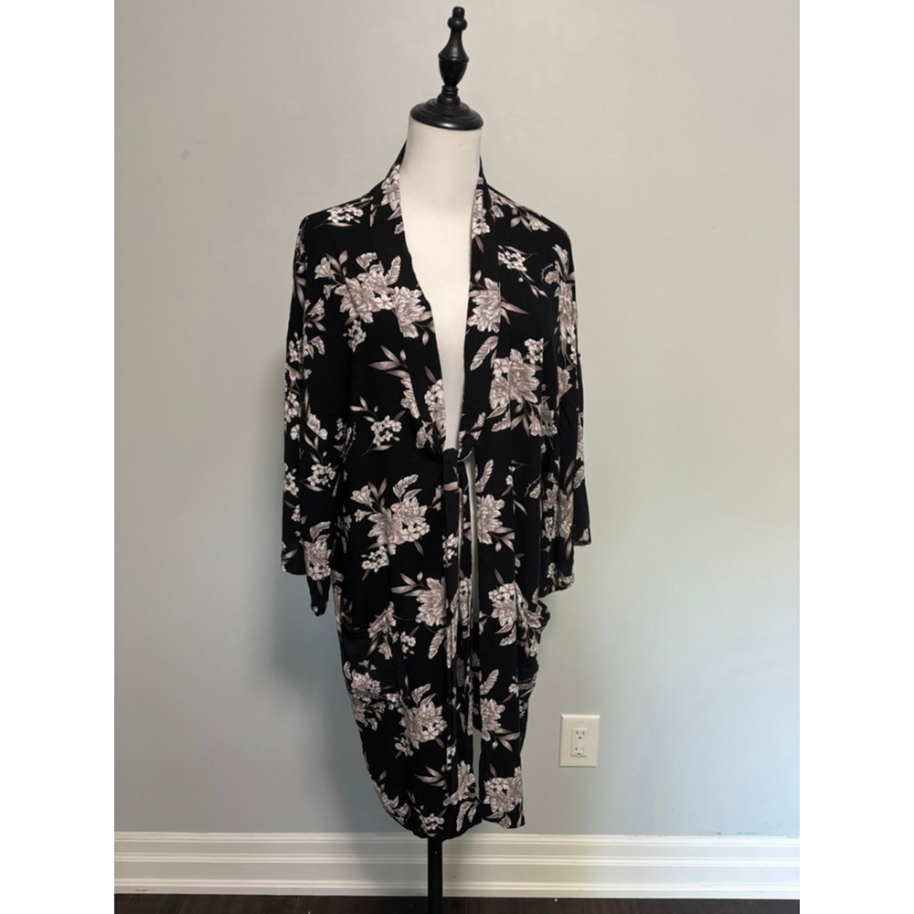 Women's Spiritual Gangster Kimono OS Black Floral